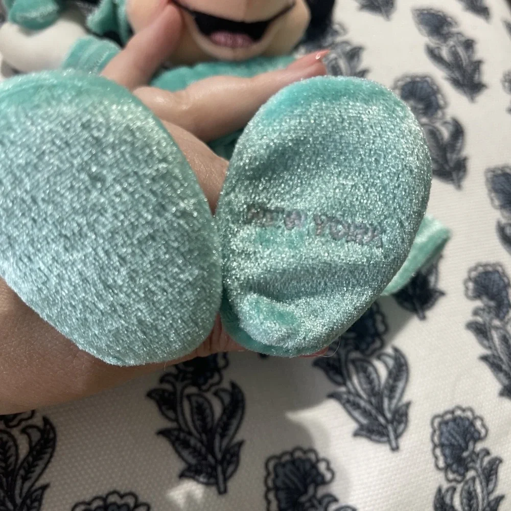 Disney Store Minnie Mouse Statue of Liberty New York 8in Beanie Plush